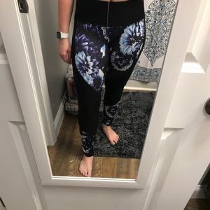 Black Floral Leggings